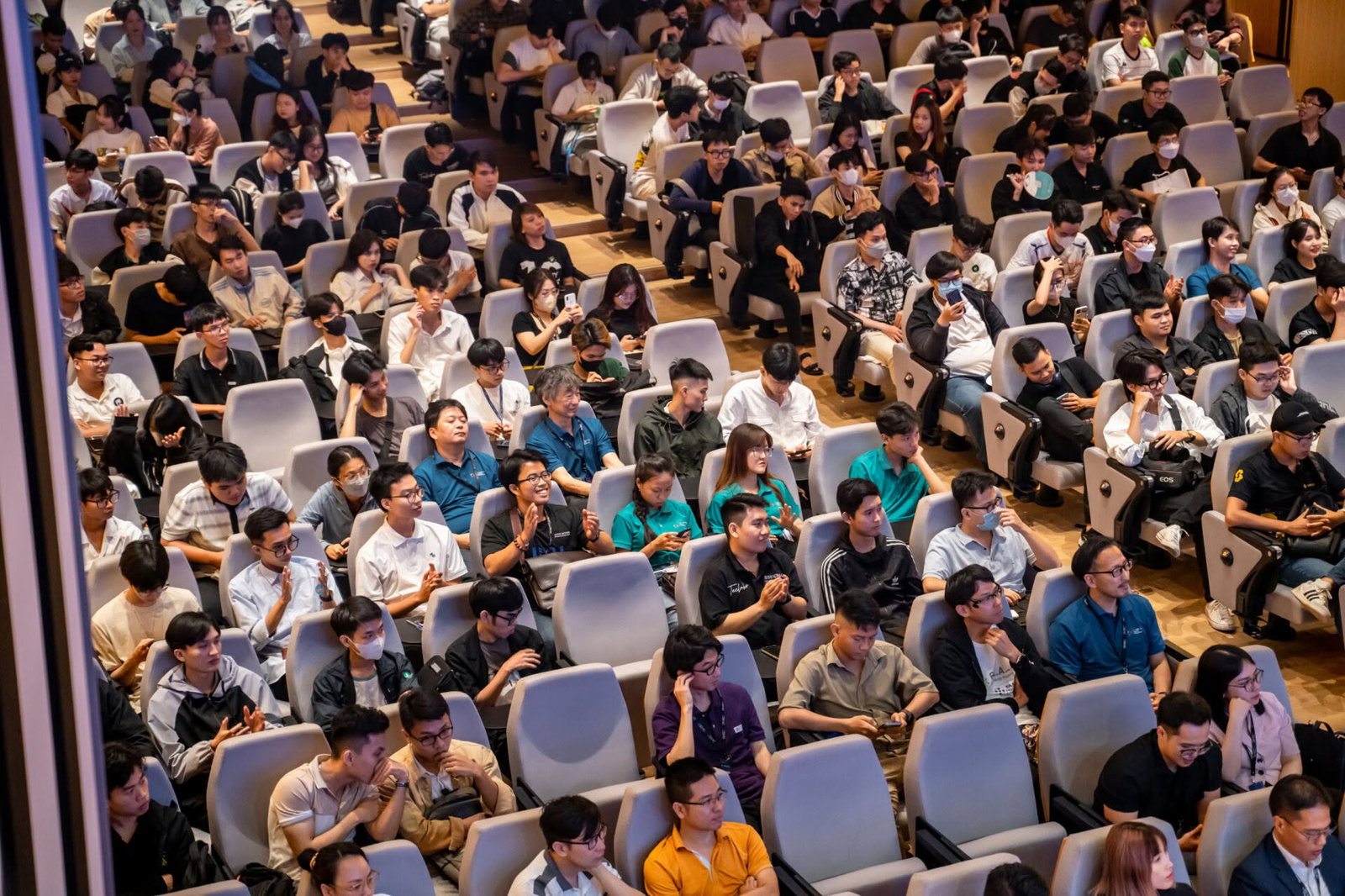 Thousands of people attended the DevDay Da Nang 2024 event